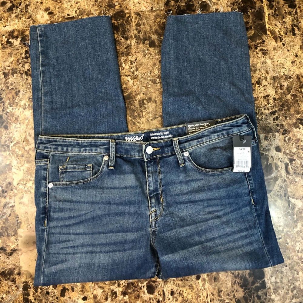 Women’s Mossimo Denim Cropped Jeans - Picture 4 of 8